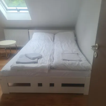 Home- Legolland Nyaraló Give