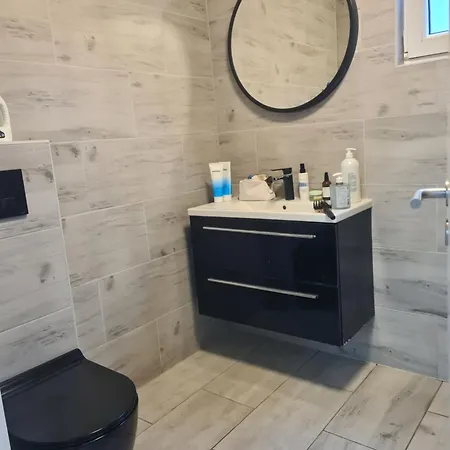 Home- Legolland Give